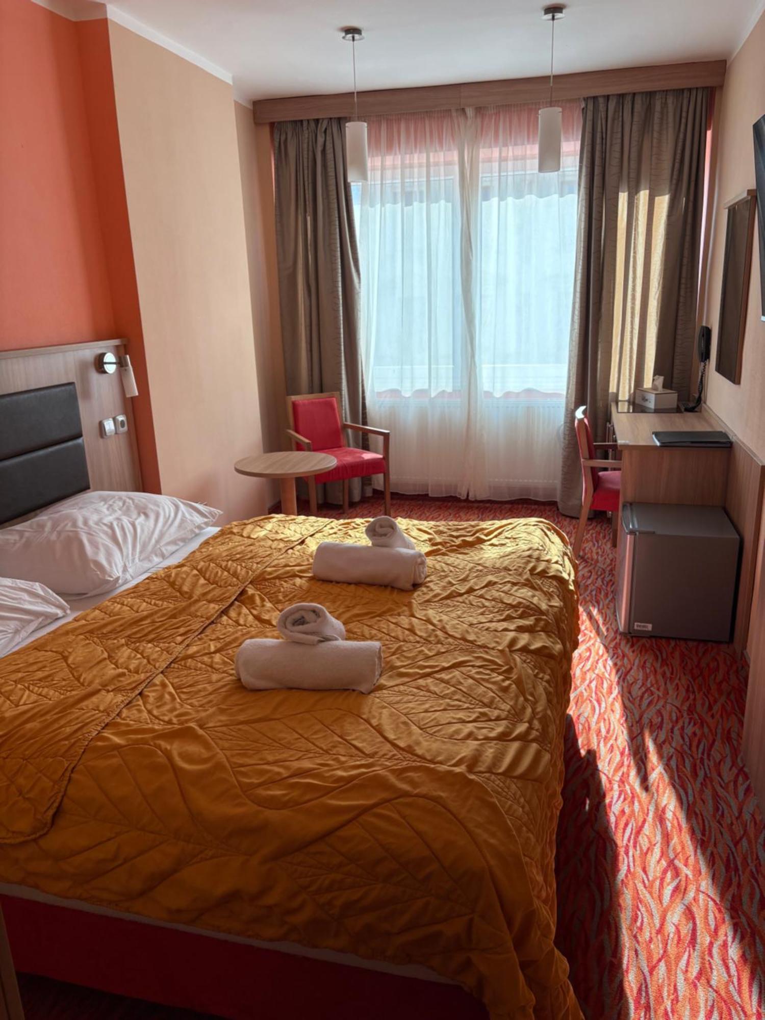 Hotel Opera 3*