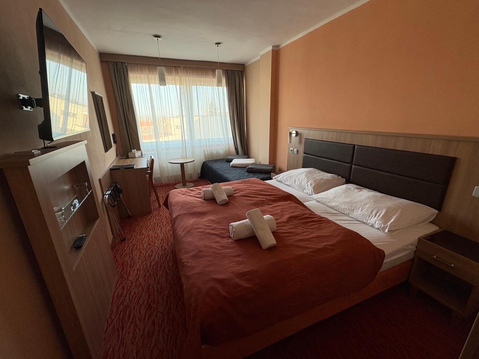 Opera Hotel Jaromerice nad Rokytnou