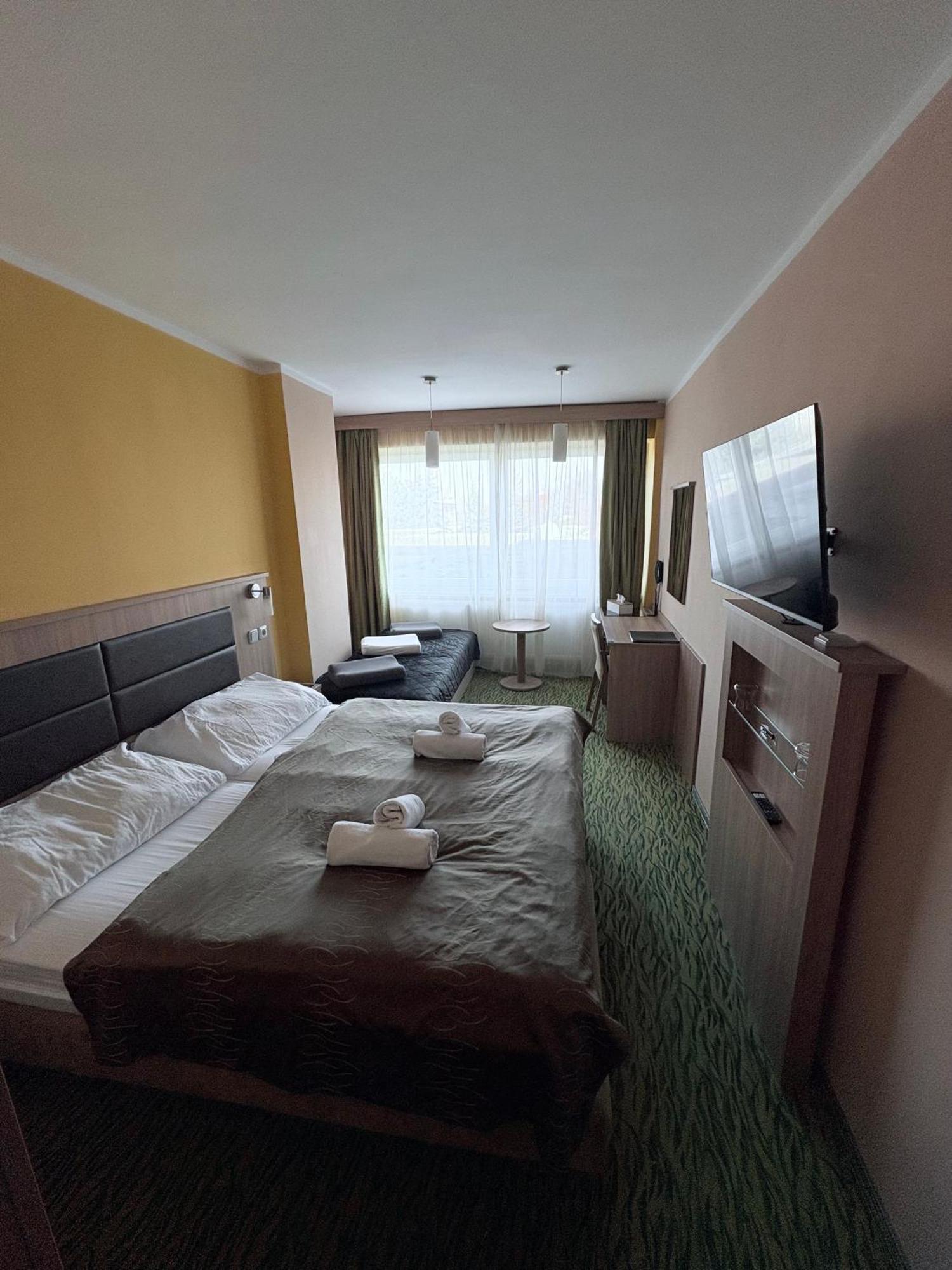 Hotel Opera 3*